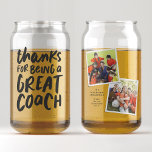 Danke, dass du ein toller Coach zwei Foto bist Dosenglas<br><div class="desc">Danke an einen tollen Coach mit diesem lustigen 2-Foto Glas Cup Design mit einem Schwarz-Weiß Farbschema. Personalisieren Sie es mit Ihrem eigenen Text zusammen mit den Fotos. Dieser maßgeschneiderte Coach Dankeschön Geschenk von Lea Delaveris Design ist ein großartiger Weg, um Ihre Wertschätzung für jede Sportsaison und Sportler jung und alt...</div>