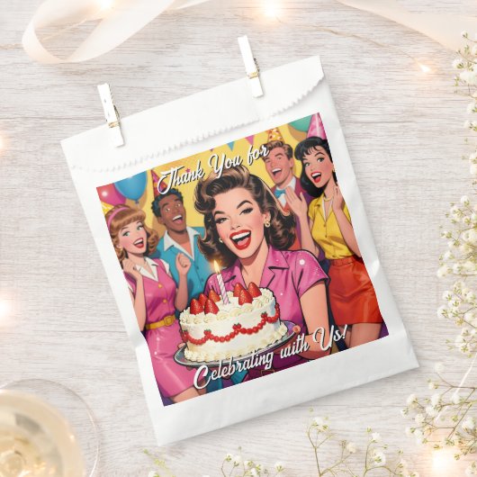 Danke für das Feiern mit Uns | Retro Geschenktütchen (Ausgeschnitten)