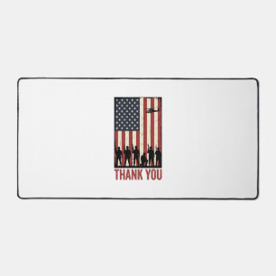 Danke Militär-Amerikanische-Flagge-Shirt-Design_1 Schreibtischunterlage