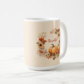 Dankenswerter Kürbis und Blume im Herbst Kaffeetasse (VorderseiteRechts)