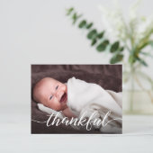 Dankenswertes Script Custom Foto Baby Vielen Dank  Ankündigungspostkarte (Stehend Vorderseite)