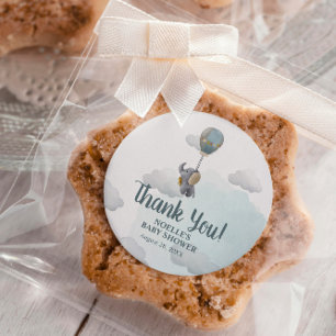 Dankeschön! Gray Baby Elephant in Hot Air Ballon Runder Aufkleber