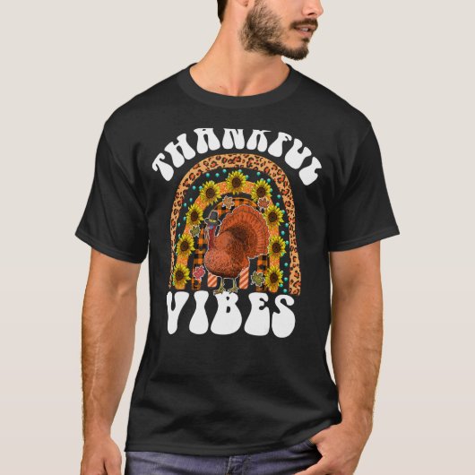 DANKFUL VIBES Rainbow Turkey Fall Retro Groovh T-Shirt (Vorderseite)
