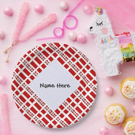 Danmark og Dannebrog mit Ihrem Namen Pappteller (Party)