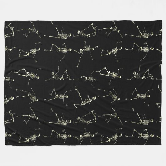 Danse Macabre Fleecedecke (Vorderseite (Horizontal))