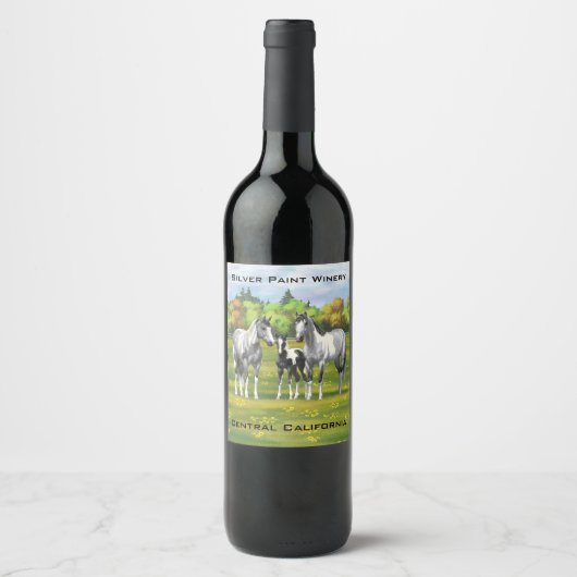 Daple Gray Pinto Paint Horses In Summer Pasta Weinetikett (Vorderseite)