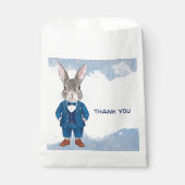 Dapper Boy Bunny in einem Blue Anzug Party Geschenktütchen (Vorderseite)