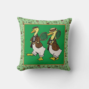 DAPPER DUCKS auf grün Kissen