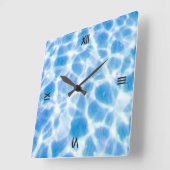 Dappled Wasser Quadratische Wanduhr (Winkel)