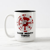 Dare Mighty Things Perseverance Mars Rover Landing Zweifarbige Tasse (Links)