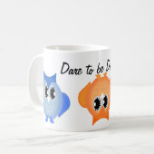 Dare to be Different Hoot Owls Tasse (Vorderseite Links)