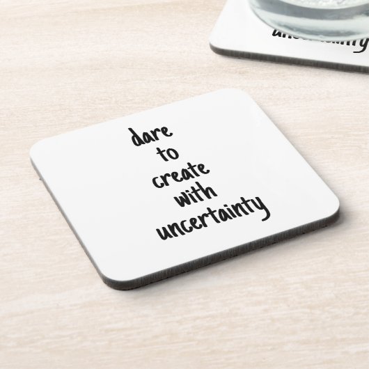 Dare to create Hard Plastic Untersetzer (Linke Seite)