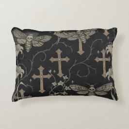 Dark Academia Motte & Kreuz Kissen – Vintage Gothi