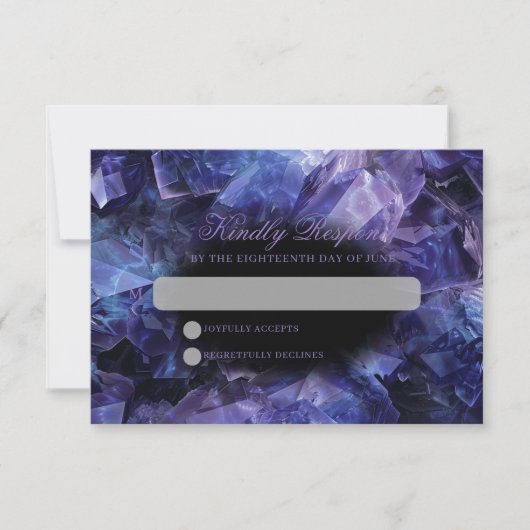 Dark Amethyst Boho Witch Crystals Black Wedding RSVP Karte (Vorderseite)