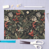 Dark and Moody Christmas Berries and Foliage Seidenpapier (Handwerk)