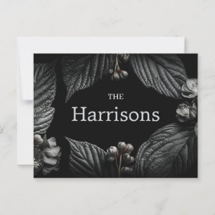 Dark and Moody Floral Frame mit Individuelle Name Postkarte