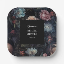 Dark and Moody Floral Gothic Brautparty