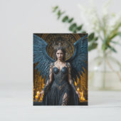 Dark Angel Queen in Candlelit Hall Postkarte (Stehend Vorderseite)