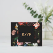 Dark Black Floral Wedding RSVP Postcard Einladungspostkarte (Stehend Vorderseite)