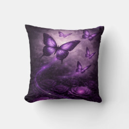 Dark Bloom Gothic Floral Decor Kissen