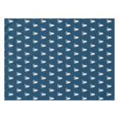 Dark Blue and White Christmas Tree Design Tischdecke (Vorderseite (Horizontal))