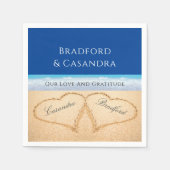 Dark Blue Beach Hochzeit 2 Herzen im Sand Serviette (Vorderseite)