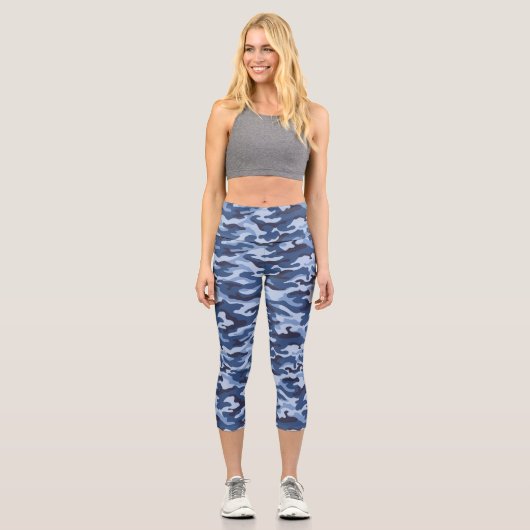 Dark Blue Camouflage Pattern Capri Leggings (Vorderseite)