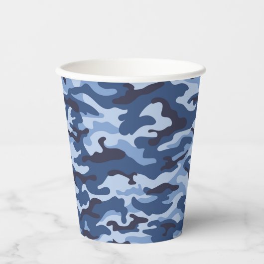 Dark Blue Camouflage Pattern Pappbecher (Vorderseite)