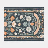 Dark Blue Floral Folks Fleecedecke (Vorderseite (Horizontal))