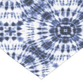 Dark Blue Gefärbte Krawatte Muster Mittelgroßer Tischläufer (Ecke)