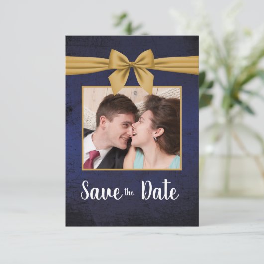 Dark Blue Gold Bow Save The Date (Stehend Vorderseite)