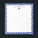 Dark Blue Heart & Dots Niedlich Girly Custom Notizblock<br><div class="desc">Dieses Design bietet Platz für einen Namen in einer hübschen Kurve über einer einfachen Herzgrafik auf einem dunkelblauen Hintergrund mit winzigen weißen Punkten. Klicken Sie auf die Schaltfläche Anpassen, wenn Sie die Bilder verschieben/skalieren und den Text weiter verändern möchten! Variationen dieses Designs, zusätzliche Farben sowie koordinierende Produkte sind in unserem...</div>