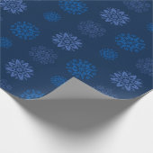 Dark Blue Snowflake Pattern Geschenkpapier (Ecke)