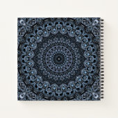 Dark Blue und Black Mandala Design Notizblock (Rückseite)