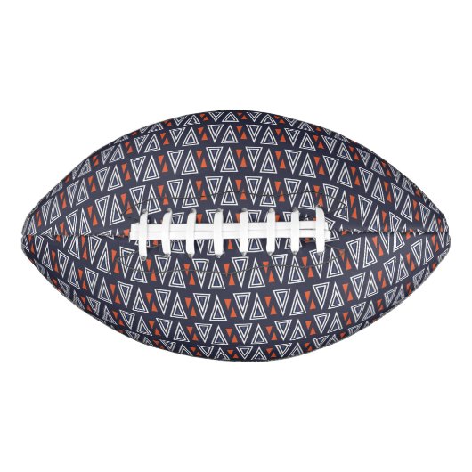 Dark Blue und Red Geometric Triangle Pattern Football (Vorderseite)