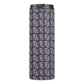 Dark Blue und Red Geometric Triangle Pattern Thermosbecher (Rückseite)