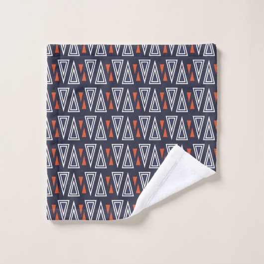 Dark Blue und Red Geometric Triangle Pattern Waschlappen (Waschlappen)