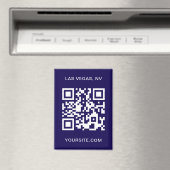Dark Blue und White Modern QR Code Promo Magnet (In Situ (Geschirrspüler))