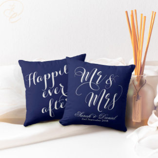 Dark Blue White Mr & Mrs Wedding Keepake Pillow Kissen