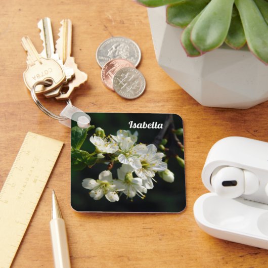 Dark Botanical White Plum Blossom Acrylic Keychain Schlüsselanhänger (Schreibtisch)