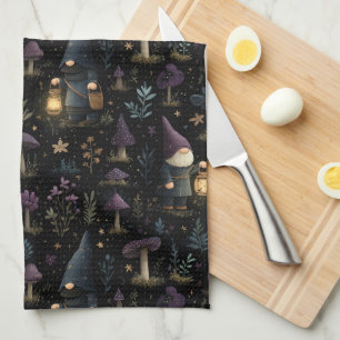 Dark Fantasy Gnome und Mushroom Pattern Geschirrtuch