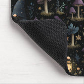 Dark Fantasy Gnome und Mushroom Pattern Mousepad (Ecke)