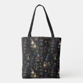 Dark Fantasy Gnome und Mushroom Pattern Tasche (Rückseite)