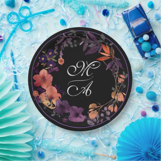 Dark Floral Monogram Goth Wedding Paper Plate Pappteller (Party)