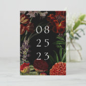Dark Floral Moody Wedding Save The Date (Stehend Vorderseite)