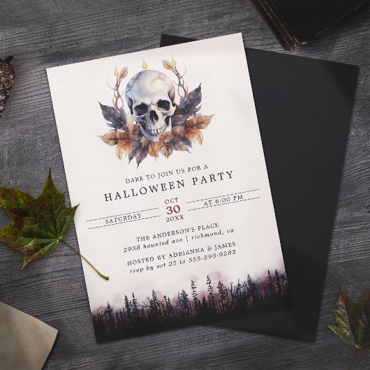 Dark Forest Skull Outdoor Backyard Halloween Party Einladung
