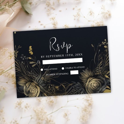Dark Gothic Moody Floral Wedding RSVP Karte