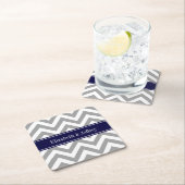 Dark Gray Lg Zickzack Navy Blue Name Monogram Rechteckiger Pappuntersetzer (Vor Ort)