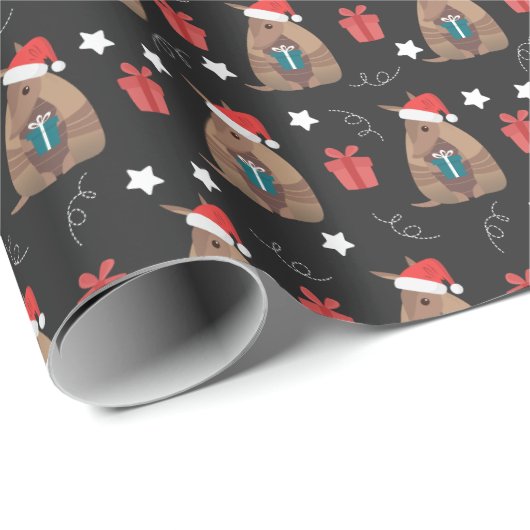 Dark Gray Santa Armadillo mit Geschenkmuster Geschenkpapier (Rolleneckpunkt)