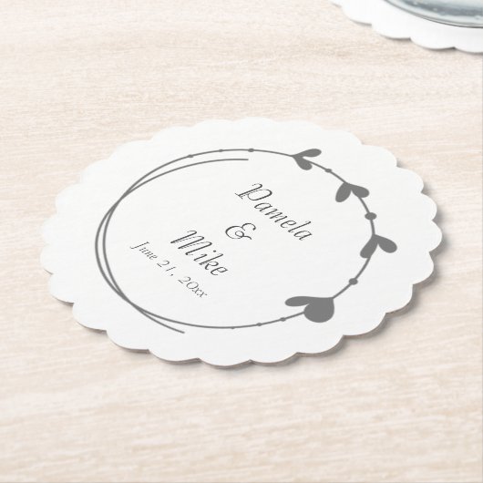 Dark Gray Simple Heart Wreath Wedding Untersetzer (angewinkelt)